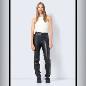 Noisy may NMANDY MONI PU HW ANKLE Black Faux Leather Pants size L
